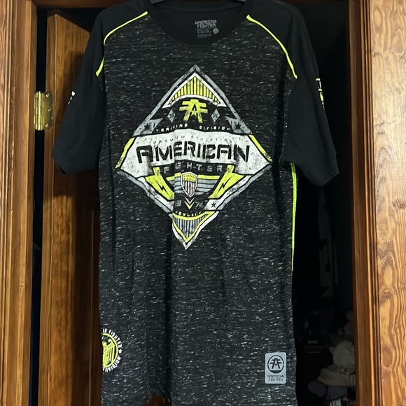 American fighter - Picture 2 of 4